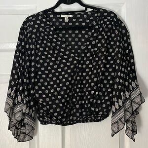 Lotus Patterned Crop Top